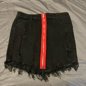 LITZ distressed mini skirt